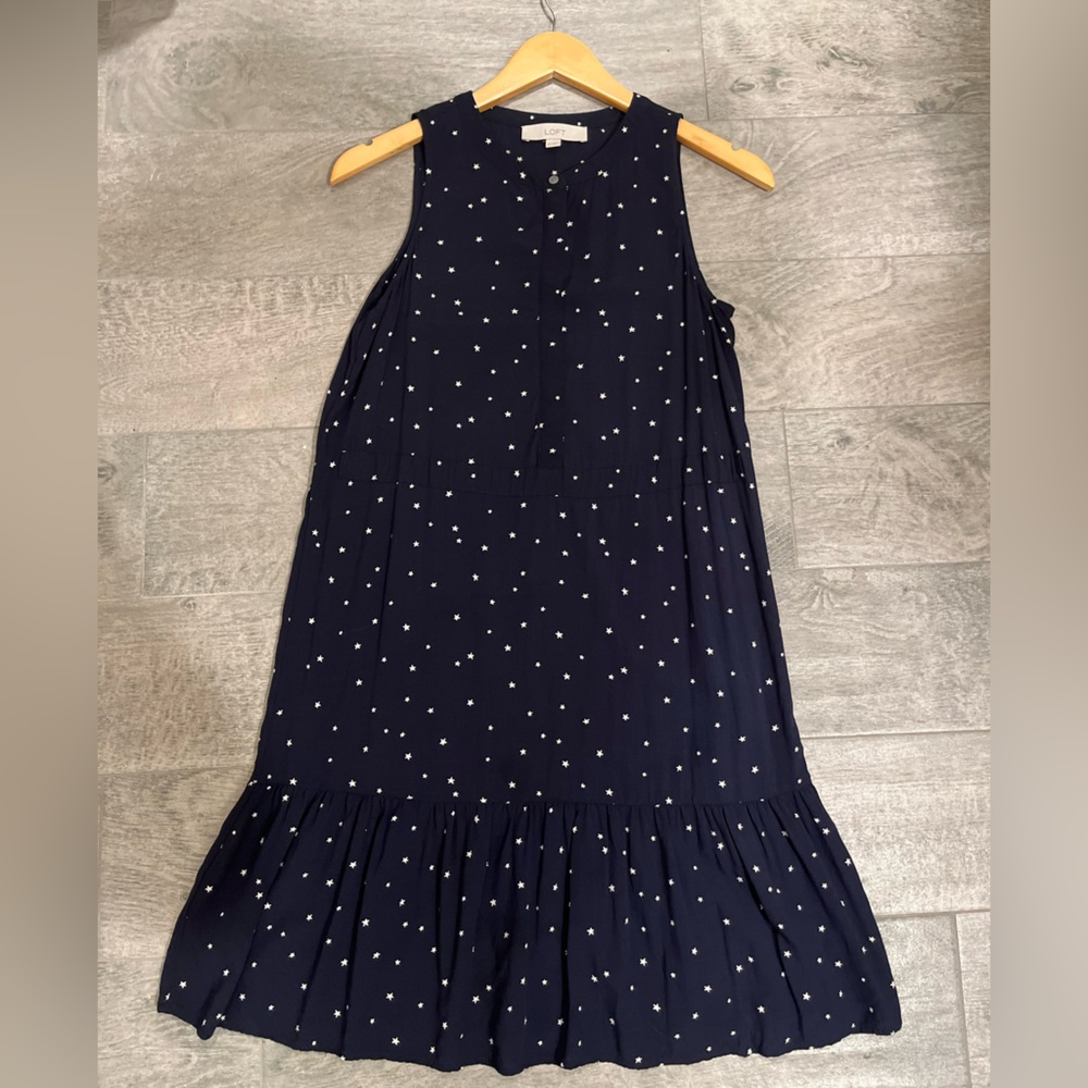 Sleeveless LOFT ruffle hem dress